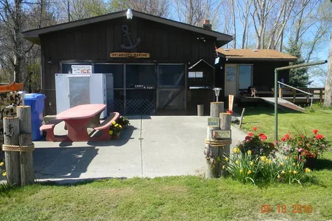 Pt Au Gres Marina and Campground