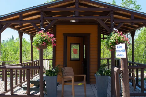 Half Moon Lake Resort And Dude Ranch