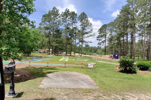 Sun Roamers RV Resort