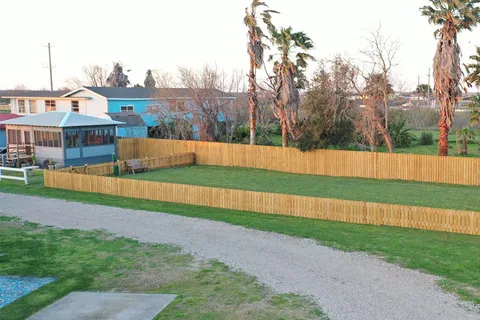 Beachside RV Park at Crystal Beach