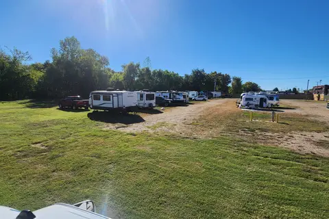 Big Top Family RV Park