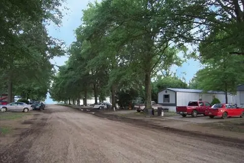 Delta Mobile Home and RV Park