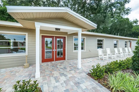 Hillside Mobile Home Park - A Cobblestone Community