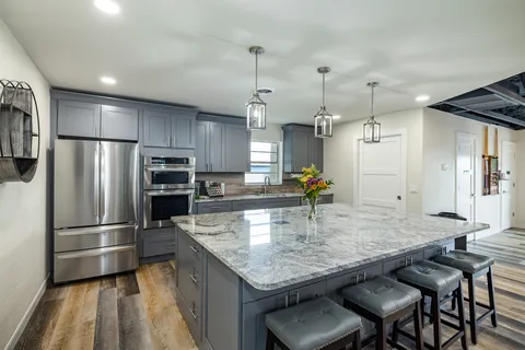 Hillside Mobile Home Park - A Cobblestone Community