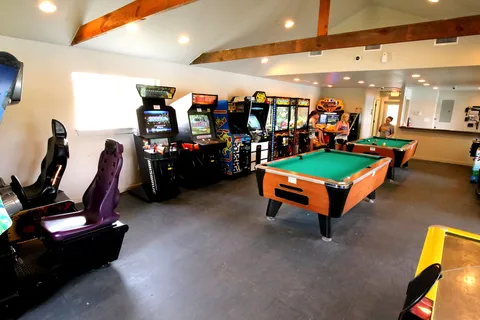 Reunion Lake RV Resort