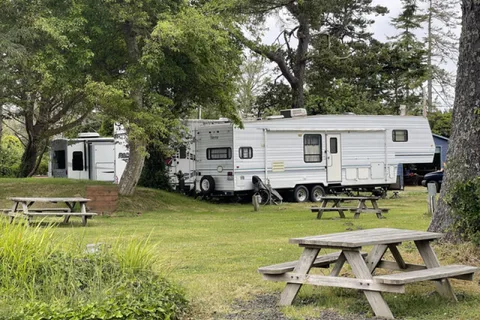 Bayshore RV Park & Guest Suites