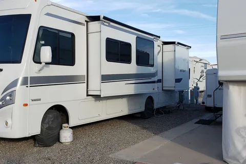 Desert Holiday RV Resort