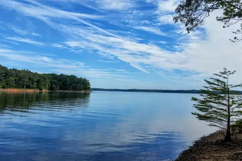 Bee Spring Lodge-Campground