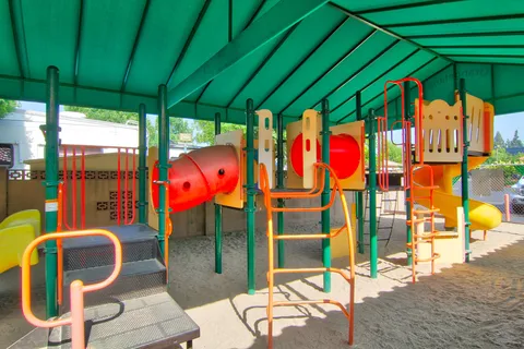 Orangeland RV Park