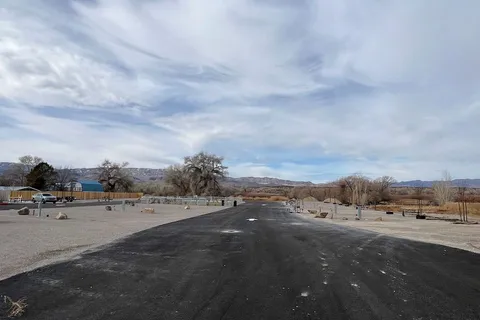 Green Valley Grocery RV Park