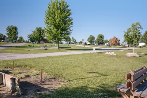 BEYONDER Getaway at Lazy Acres