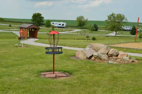 BEYONDER Getaway at Lazy Acres