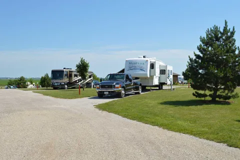 BEYONDER Getaway at Lazy Acres
