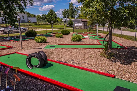 BEYONDER Getaway at Lazy Acres