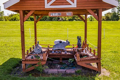 BEYONDER Getaway at Lazy Acres