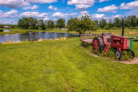 BEYONDER Getaway at Lazy Acres