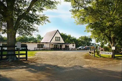 Southern Trails RV Resort