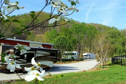 Walnut Hollow RV Ranch