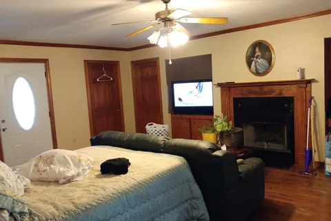 Poche Plantation RV Resort Cottage