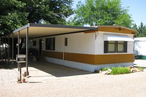 Shallowater Mobile Home and RV Park