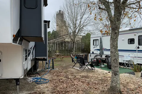 Lazy Lake RV Park