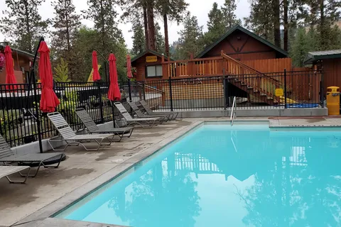 Leavenworth / Pine Village KOA Holiday