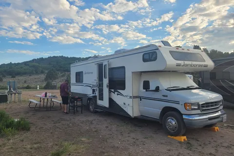 Saddleback Monument RV Resort