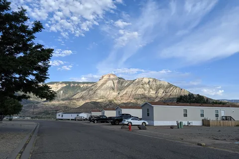 Saddleback Monument RV Resort