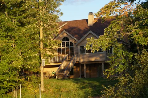 Camp Holiday Resort and Campground