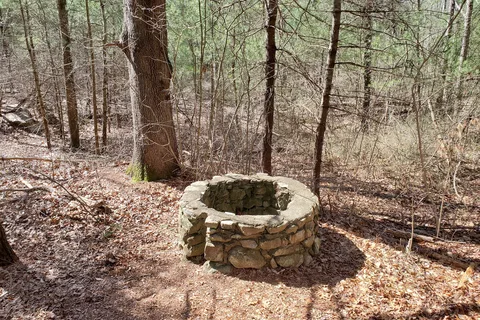 Wompatuck State Park