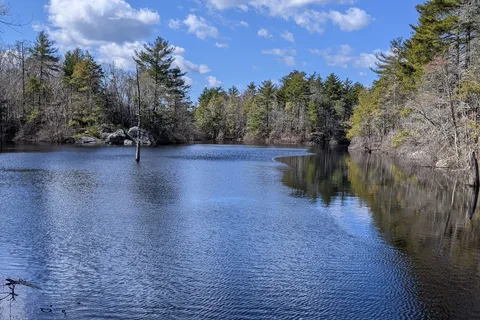 Wompatuck State Park