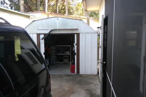 Jones Mobile Home and RV Park