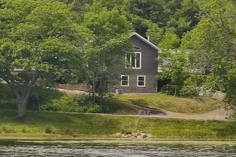 Sturgeon Bay Provincial Park
