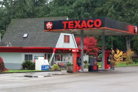 Olympia Campground and Fuel