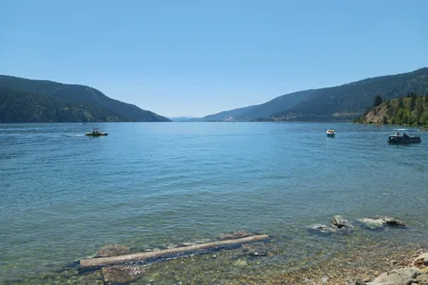 Kekuli Bay Provincial Park