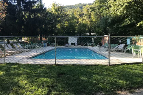 Asheville East KOA Holiday
