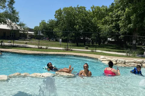 Seven Bluff Cabins and RV Park