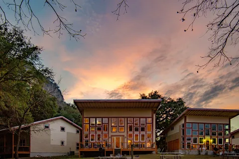 Seven Bluff Cabins and RV Park