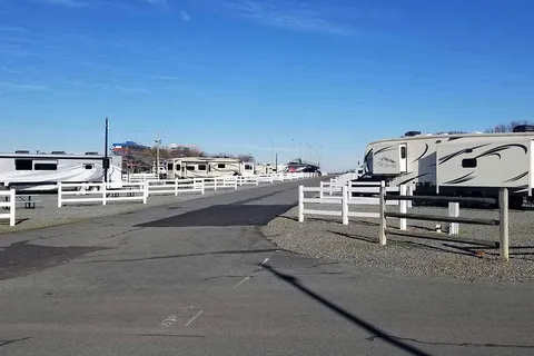 Camping World Racing Resort