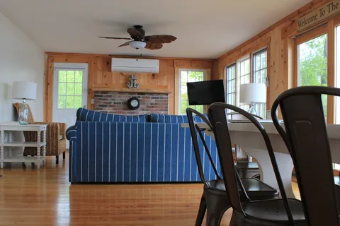 Westward Shores Cottages and RV Resort