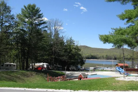 Lake Bomoseen KOA Holiday