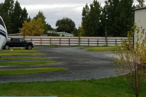 Three Forks Market RV Park