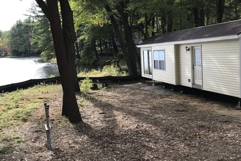Pinelake RV Resort and Cottages