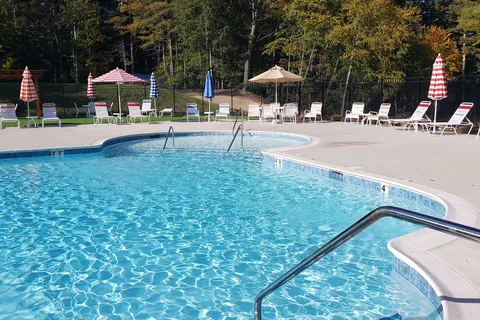 Pinelake RV Resort and Cottages