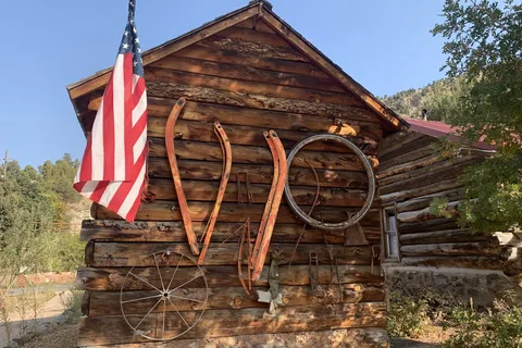 Cedar Canyon Retreat