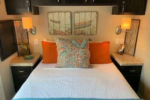 Live Oak Landing