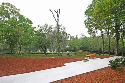 Live Oak Landing