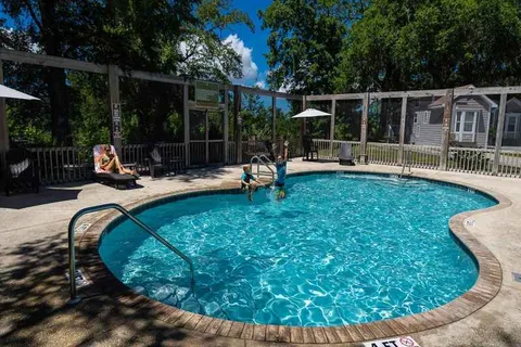 Live Oak Landing