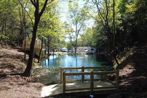Copperhead Ridge Glamping & RV Park