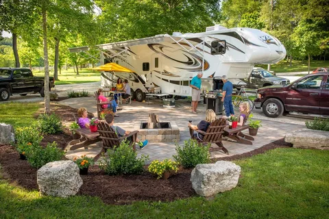 St. Louis West / Historic Route 66 KOA Holiday